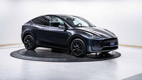 TESLA MODEL Y 2025 7SAYGDEE0SA351926 image